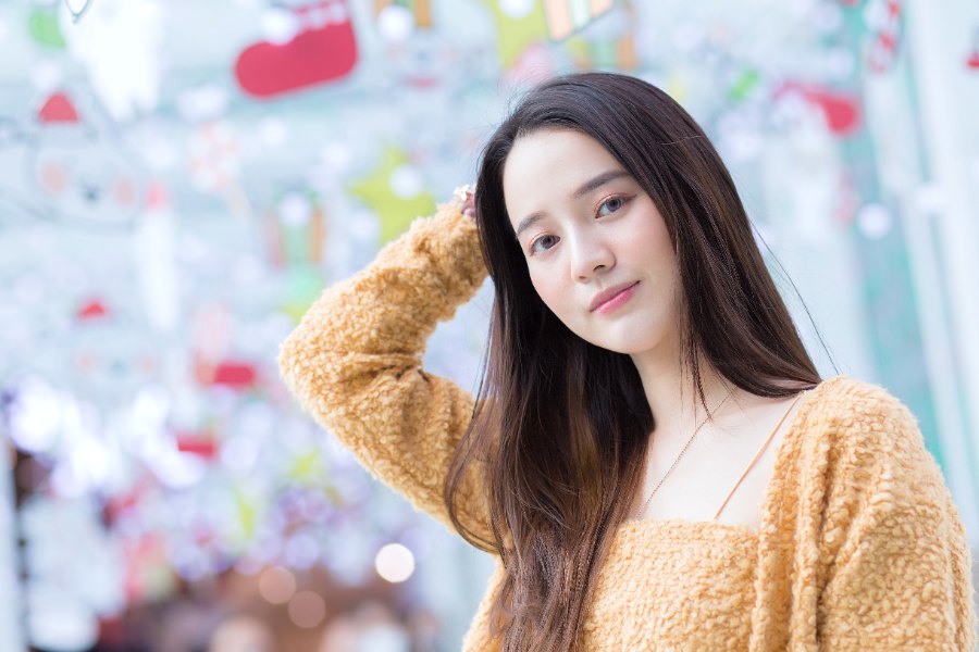 ロングヘアのアレンジ例（イメージ）